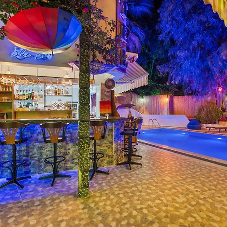 Eden Pyara Отель