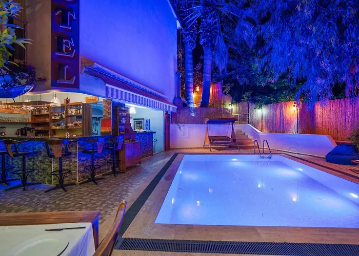 Eden Pyara 5* Turunç