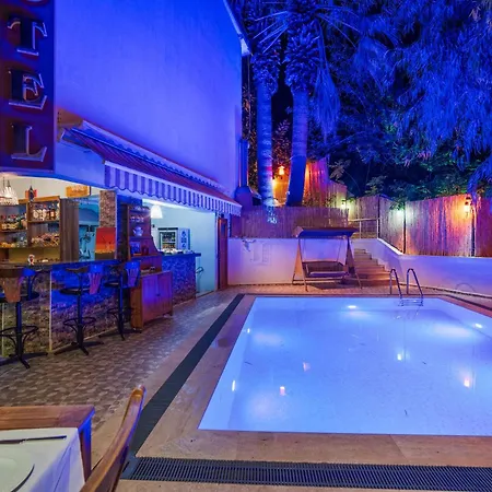 Eden Pyara 5* Turunç