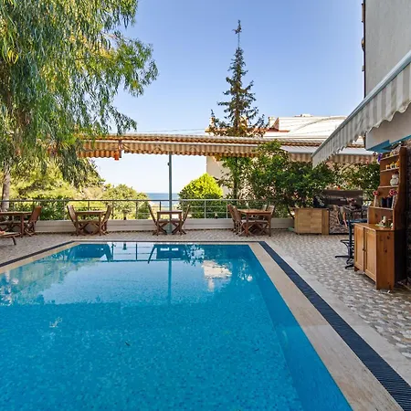 Eden Pyara 5* Turunç