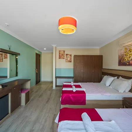 Eden Pyara Hotel