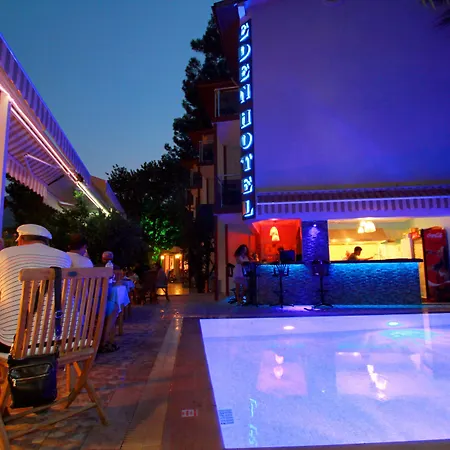 ホテル Eden Pyara トゥルンチュ