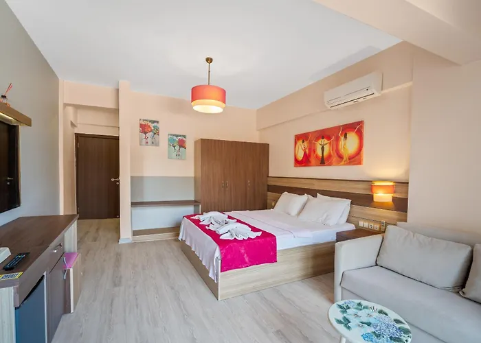 Otel Eden Pyara 5*