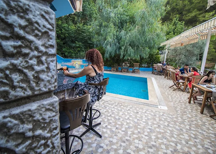 Eden Pyara Otel Turunç